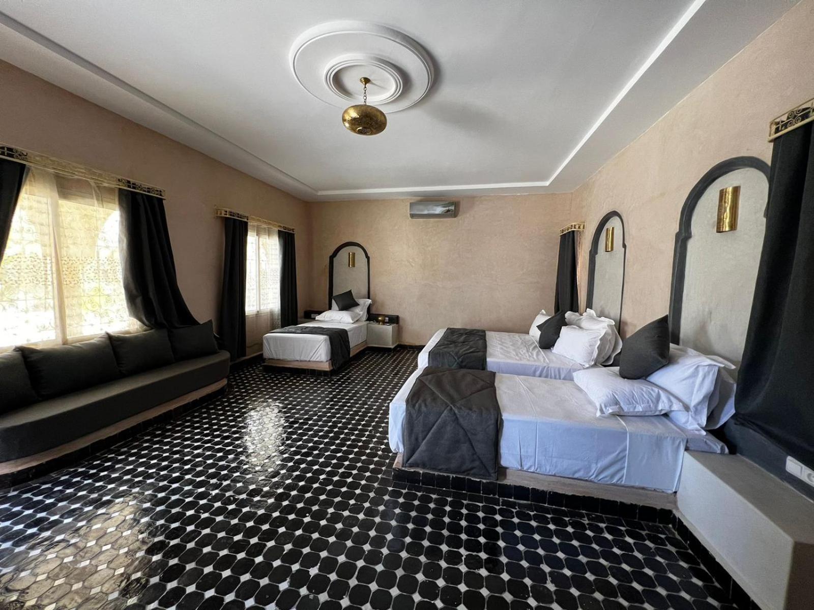 Auberge Ksar Merzouga Luaran gambar
