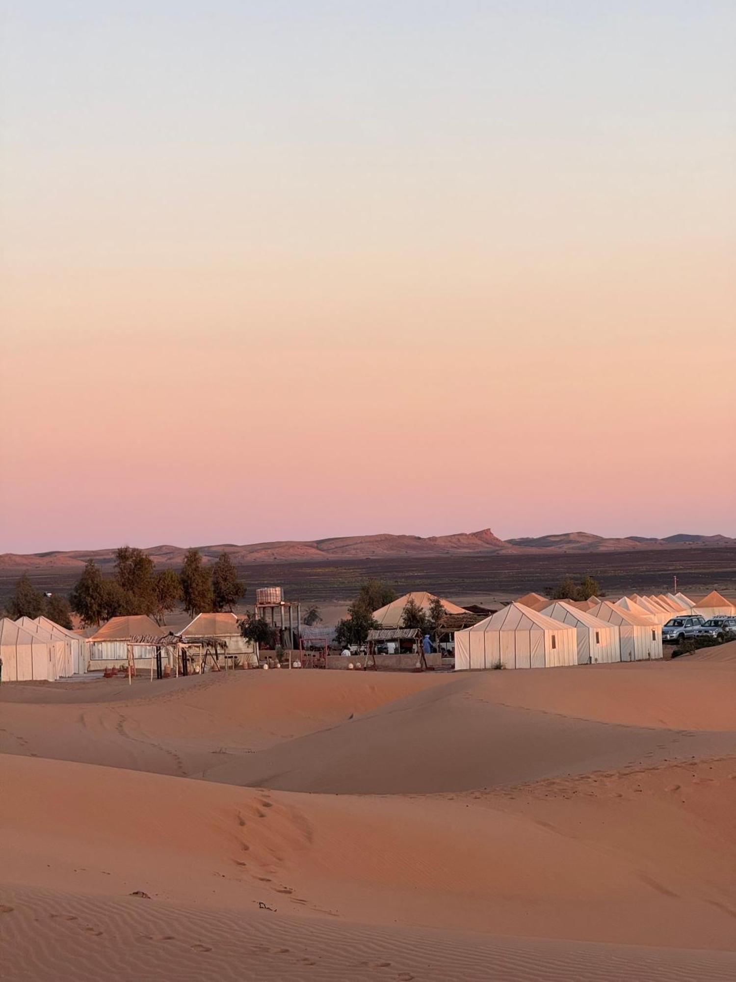 Auberge Ksar Merzouga Luaran gambar